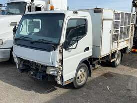 Mitsubishi Canter - picture2' - Click to enlarge