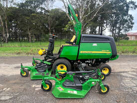 John Deere 1600 Wide Area mower Lawn Equipment - picture0' - Click to enlarge