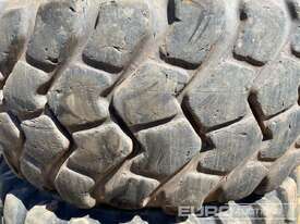 Articulated Dumptruck Tyres (4 of) - picture2' - Click to enlarge