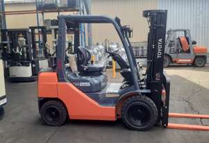 ACTIVE FORKLIFTS - brand new toyota 2.5 ton forklift for sale-4500mm lift height dual fuel solid tyr