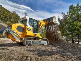 LR 626 Litronic
Crawler loaders - picture1' - Click to enlarge