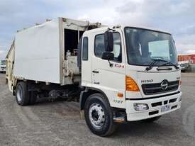 Hino GH 500 - picture0' - Click to enlarge