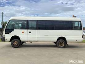 2016 Toyota Coaster - picture1' - Click to enlarge