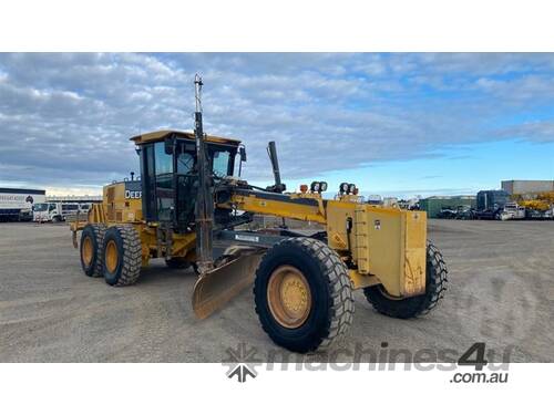 John Deere 872D