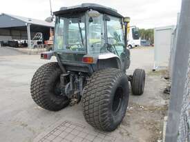 Kubota L5740 - picture0' - Click to enlarge