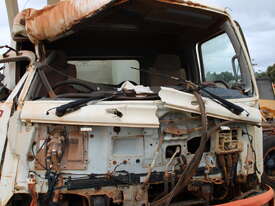 2010 HINO CAB CHASSIS 6X4 FITTED WITH WATER TANK - picture2' - Click to enlarge