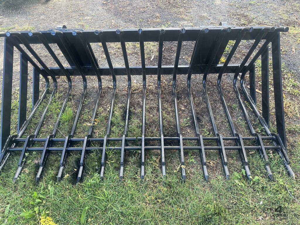 New Agking RBTZ8 Tractor FEL Buckets in HATTON VALE, QLD