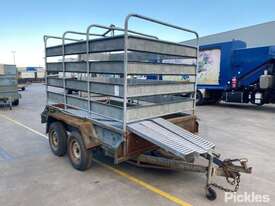 1993 Europe Tandem Axle Box Trailer - picture0' - Click to enlarge