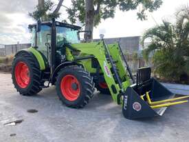 CLAAS Arion 430 CIS Tractor - picture0' - Click to enlarge