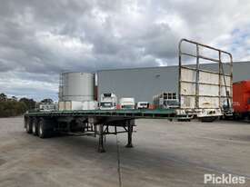 2007 Haulmark 3ST37 Tri Axle Flat Top Trailer - picture0' - Click to enlarge