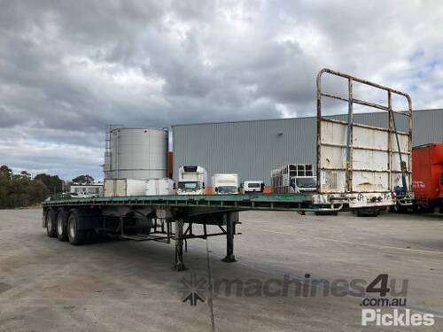 2007 Haulmark 3ST37 Tri Axle Flat Top Trailer