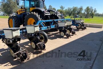 Kinze 12m Precision Planter