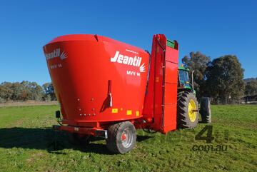 JEANTIL MVV12C VERTICAL FEED MIXER + 3.0M ELEVATOR (12.0M3)