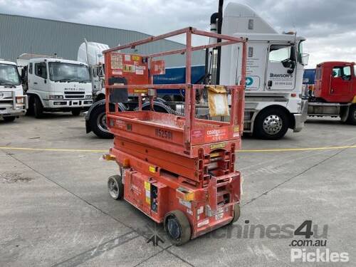 2015 JLG R6 Scissor Lift (Electric)