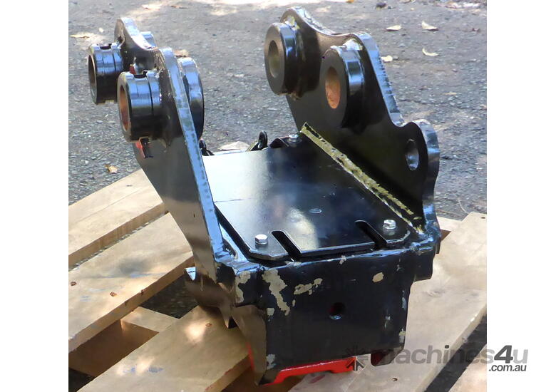 New 3-6 ton (40mm pin) Jaws Hydraulic Quick Hitch Coupling Case/Hitachi/Kobelco/Kubota Excavator etc