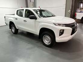 2022 Mitsubishi Triton GLX 4x4 Diesel - picture1' - Click to enlarge