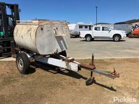 Homemade Water Tank (Trailer Mounted) - picture0' - Click to enlarge