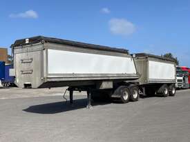 2010 HXW ST2 Tandem Axle Stag Tipping Trailer Combination - picture0' - Click to enlarge