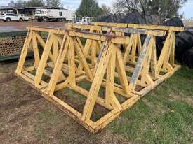 2 x Purpose Built Semi Trailer Stands - picture2' - Click to enlarge