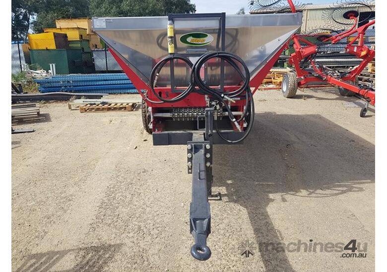 caption Farmtech Viking V 3000GDL Belt Spreader (3000L)