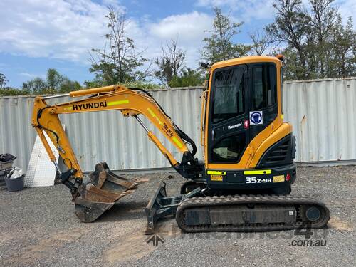 Hyundai 35z-9A Tracked-Excav Excavator