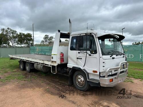 1999 NISSAN UD TILT TRAY TRUCK