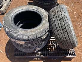 3 x 285 60 R18 Tyres - picture0' - Click to enlarge