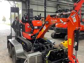 1 tonn excavator with new trailer - picture0' - Click to enlarge