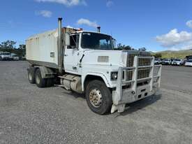 1987 Ford LTL9000 - picture1' - Click to enlarge
