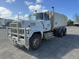 1987 Ford LTL9000 - picture2' - Click to enlarge