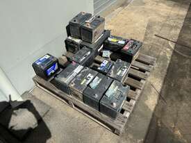 Pallet Of Used Battery’s - picture0' - Click to enlarge