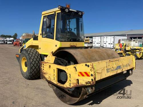 2008 Bomag BW211D-4 Articulated Smooth Drum Roller