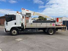 2008 Isuzu FHFSR700 EWP Day Cab - picture2' - Click to enlarge