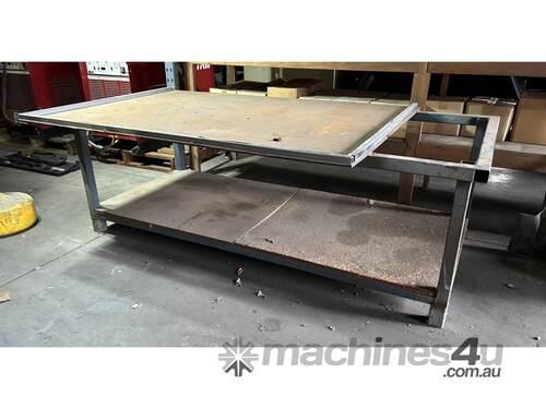 STEEL FRAME WORK BENCH - HEAVY DUTY