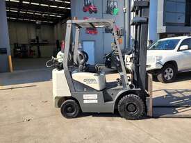 Crown Forklift 2T - 6.75m Lift height  - picture0' - Click to enlarge