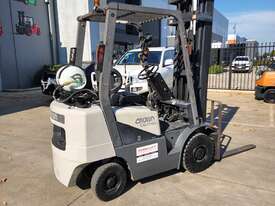 Crown Forklift 2T - 6.75m Lift height  - picture1' - Click to enlarge