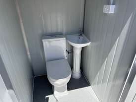 Unused Double Toilet Block - Style 2 - picture0' - Click to enlarge