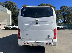 2014 Zhengzhou Yutong 27 Seater Bus - picture1' - Click to enlarge