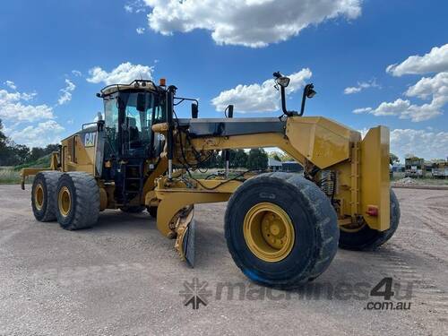 2011 Caterpillar 16M Motor Grader - Reliable, High-Performance Used Grader!