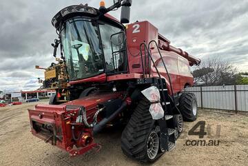 Case IH 2016   8240 Header
