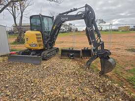 John Deere 3.6 T Excavator  - picture0' - Click to enlarge