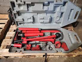 Hydraulic Body Repair Kit - picture0' - Click to enlarge