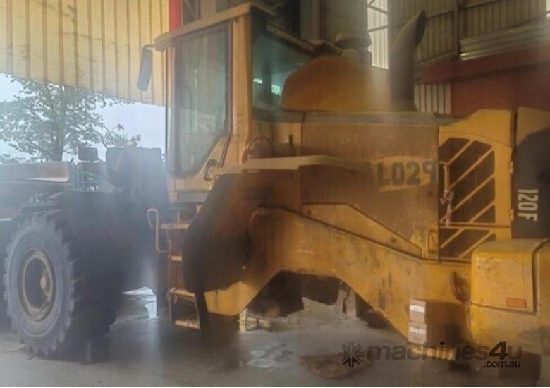 caption 2013 Volvo L120F Wheeled Loader