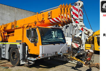 Liebherr   LTM 1055-1