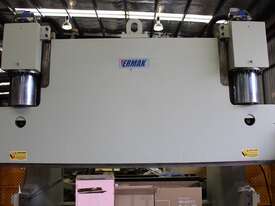 ERMAK 600T HYDRAULIC PRESS BRAKE - picture0' - Click to enlarge