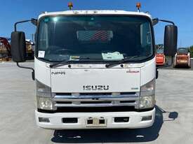 Isuzu NPR400 - picture0' - Click to enlarge