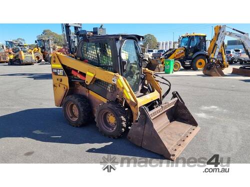 caption Caterpillar 226d