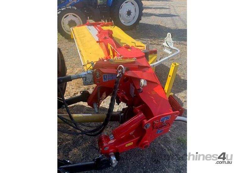 caption Poettinger Novacat 302 3PL Mower Conditioner