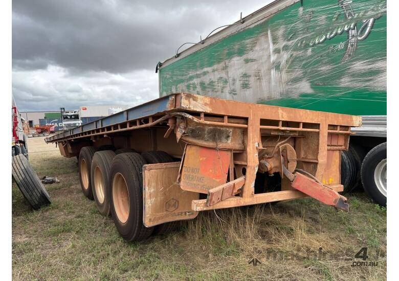 Buy Used 1985 marshall 1985 Marshall Tri Axle Flat Top Trailer Trailers