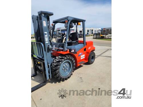 Heli K2 3.5T Diesel Rough Terrain Forklift | Brand New | Side shift + Fork Postioner 